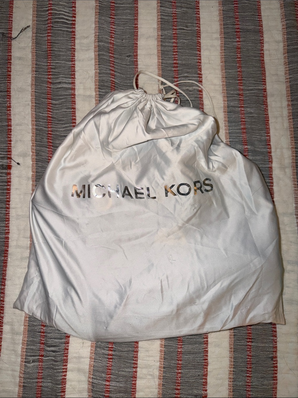 Michael Kors Cobalt Blue Leather Shoulder Bag with Tan Straps - Picture 5 of 5